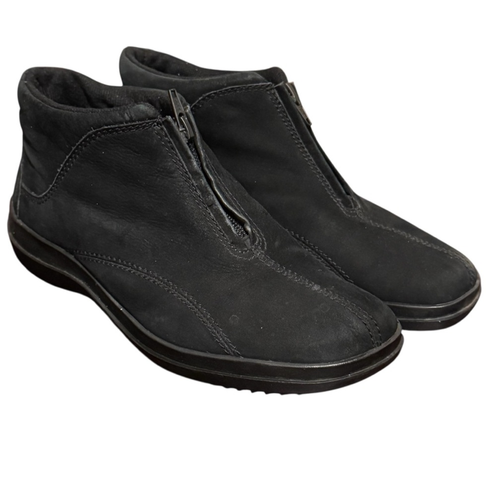 Easy Spirit black suede faux fur lined zip up boots booties 7.5 winter warm snow